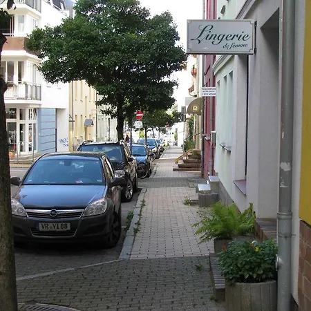 Kleines Gaestehaus _ Objekt 25897 *